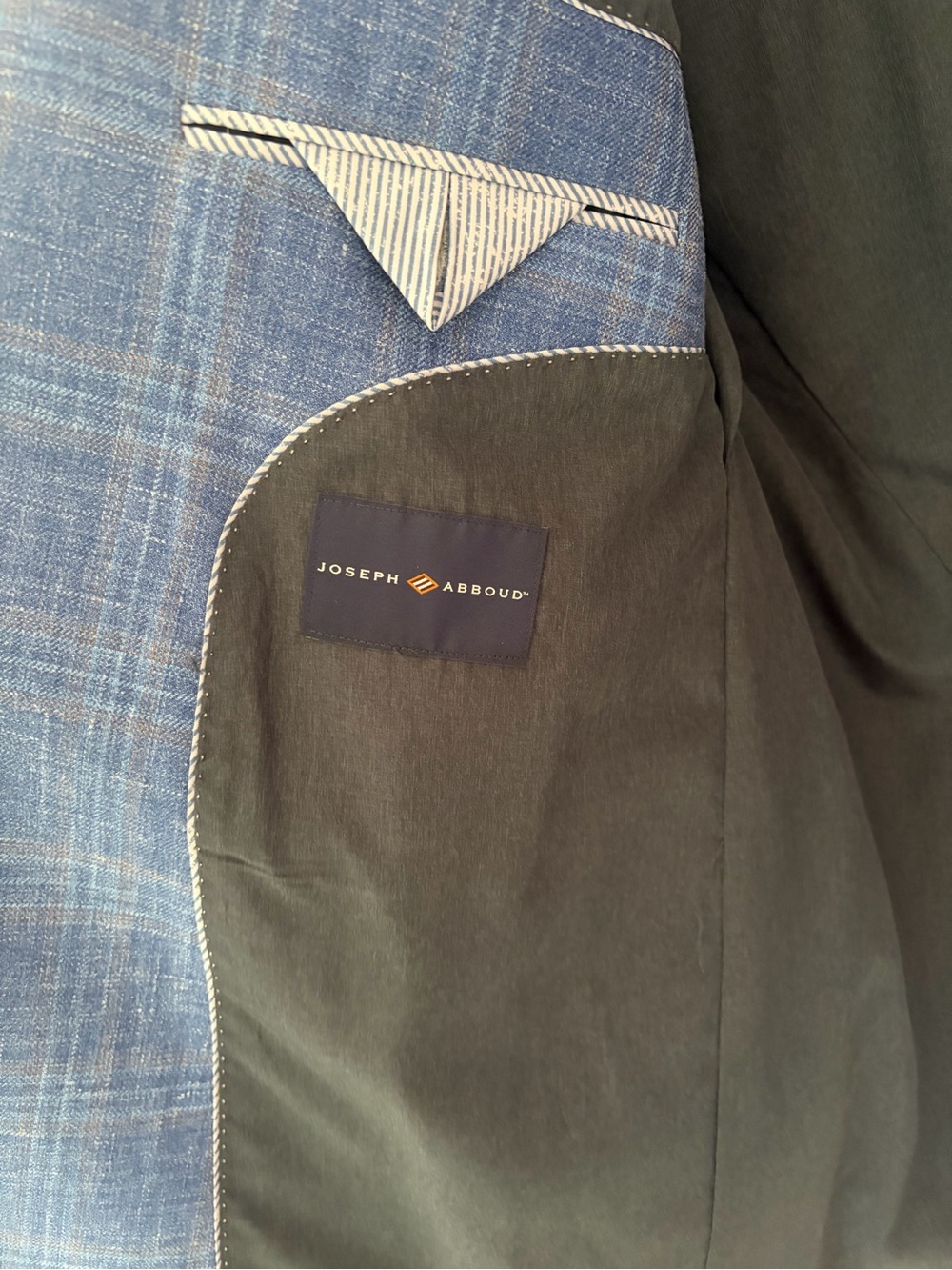 Joseph Abboud Blue Plaid Sport Coat with Subtle Windowpane - Picture 5 of 7